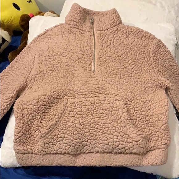 Fuzzy sweater - Picture 3 of 3